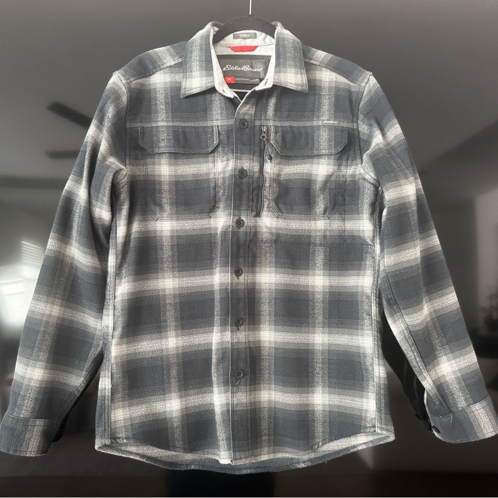 Eddie Bauer Mountain Ops Classic Fit Flannel Shirt Gray Plaid (M)